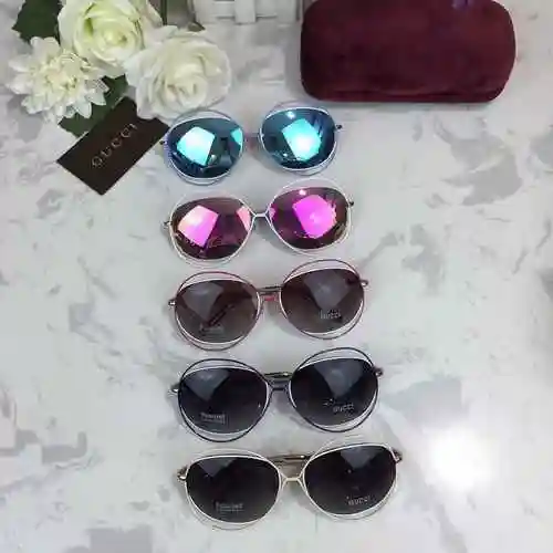 1980LV Tipo de gafas: Hombres [Estilo europeo y americano] Marca: LV [Luz polarizada única original]