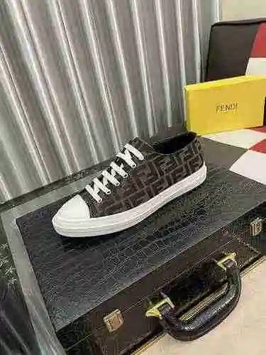 Zapato Fendi Hombre Código: 0608B20 Talla: 38-44