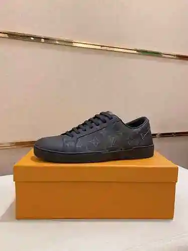Zapato LV Hombre Código: 0625B60 Talla: 38-44 (45 personalizados sin devolución ni cambio)