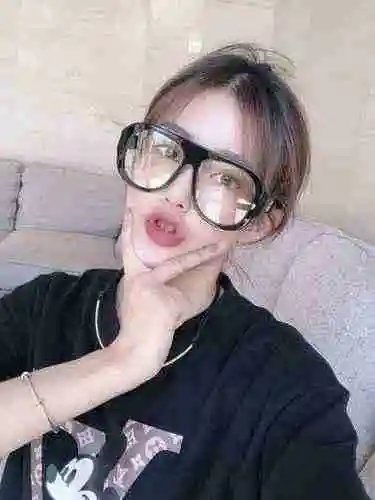 3060 Gafas de sol Gucci pequeño libro rojo recomendado montura súper grande nuevo modelo [GUCCI] Guc