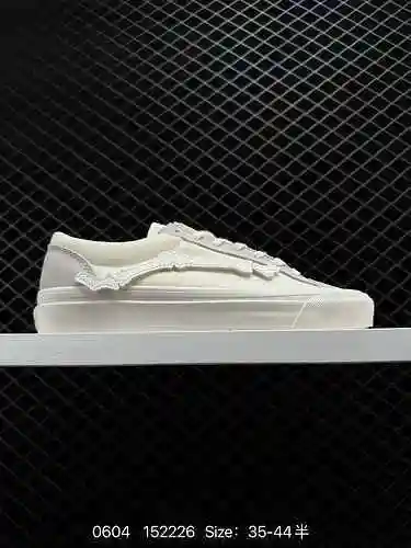 3 Blends x Vans Vault Bone Co Branding Blends x Vans Vault Bone Co Branding OG Style 36 Velcro blanc