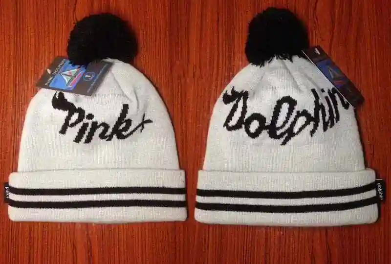 Loser Machine Roper Beanie in Black