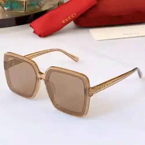3150 Gafas Gucci GUCC * MODELO: GG0579S TAMAÑO: 60 piezas 14-145