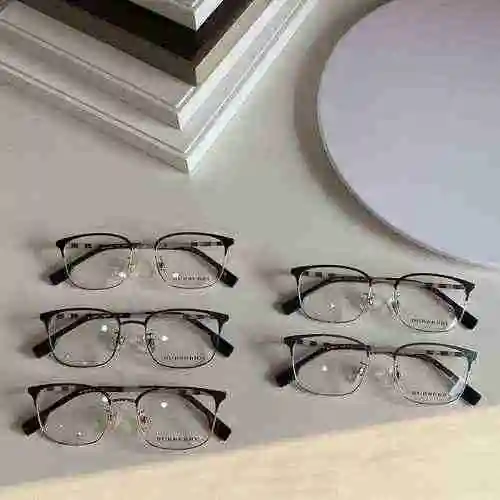 3150 Gafas para miopía Burberry Avanzando activamente Sitio web oficial Sincronización: Burberry B13
