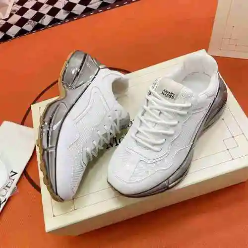 1661410 Los últimos zapatos casuales de McQueen para parejas 35-44
