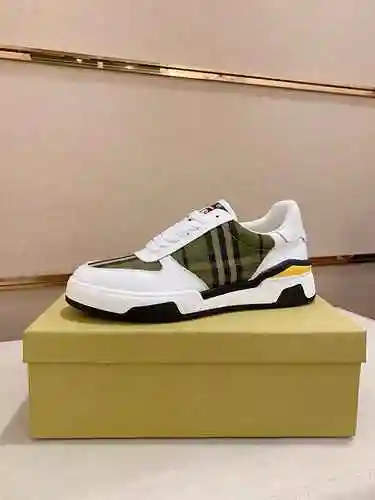 Zapato Burberry Hombre Código: 0517B50 Talla: 38-44