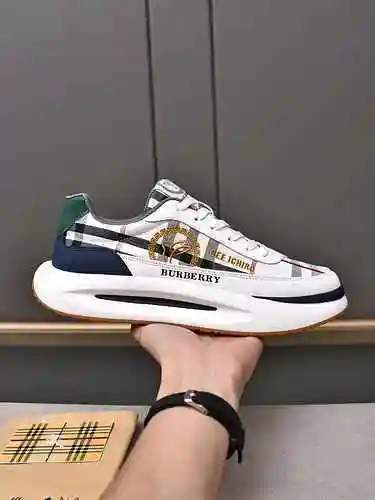 Zapato Burberry Hombre Código: 0623B60 Talla: 38-44