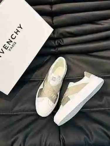 Zapato de hombre Givenchy Código: 0520B40 Talla: 38-44