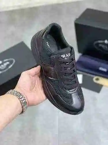Código de calzado Prada para hombre: 0628B90 Talla: 38-44 (45 se puede personalizar)