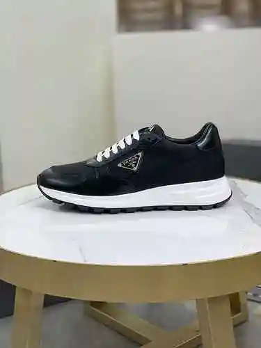 Código de calzado Prada para hombre: 0628C50 Talla: 38-44; (45 personalizados)