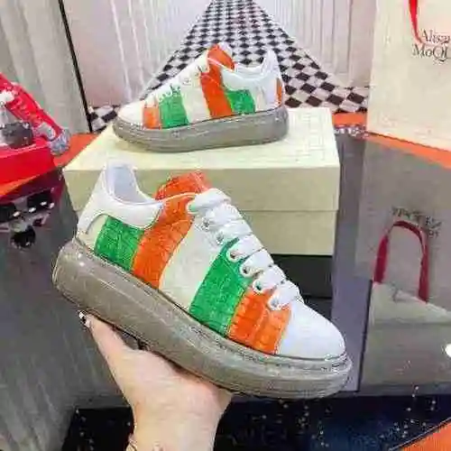 1661380 Las últimas zapatillas de la pareja de McQueen 35-44