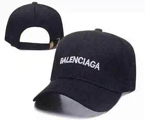 Tienda de moda ALENCIAGA