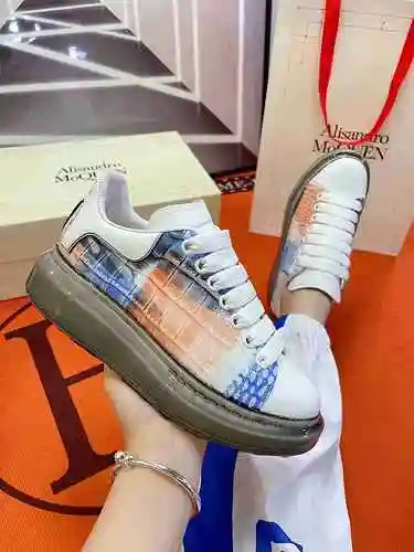 1661380 Las últimas zapatillas de la pareja de McQueen 35-44