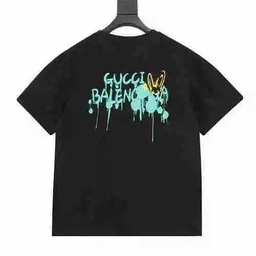 Camiseta con cuello redondo y estampado a mano de la marca G family × BLCG Co</span>