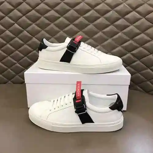 Zapato de hombre Givenchy Código: 0328B40 Talla: 38-45 (45 se puede personalizar)
