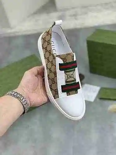 Código de zapato de hombre GUCCI: 0618B40 Talla: 38-44