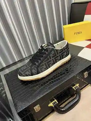 Zapato Fendi Hombre Código: 0616B20 Talla: 38-44