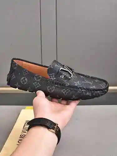 Zapato LV Hombre Código: 0623B10 Talla: 38-44 (personalizado para 45, 46)