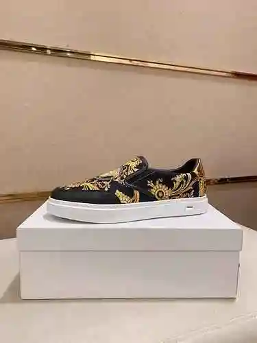 Zapato Versace Hombre Código: 0604B30 Talla: 38-44 (Personalizable 45 sin devolución ni cambio)