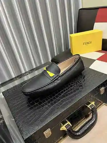 Zapato Fendi Hombre Código: 0528B30 Talla: 38-44