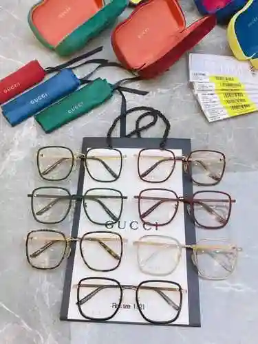 2790 Gafas Gucci Llegada Exclusiva Edición limitada 【 GUCCI 】 Gucci GG0809O Versátil masculino y fem