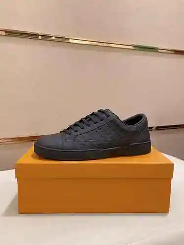 Zapato LV Hombre Código: 0625B80 Talla: 38-44 (45 personalizados sin devolución ni cambio)