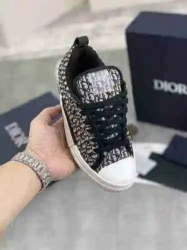 Código de estilo de pareja Dior: 0606C00 Talla: 35-40 para mujer, 38-45 para hombre (46 se puede per