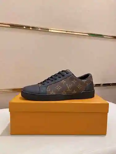Zapato LV Hombre Código: 0625B60 Talla: 38-44 (45 personalizados sin devolución ni cambio)