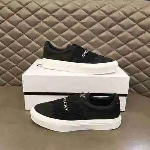 Zapato de hombre Givenchy Código: 0328B40 Talla: 38-45 (45 se puede personalizar)