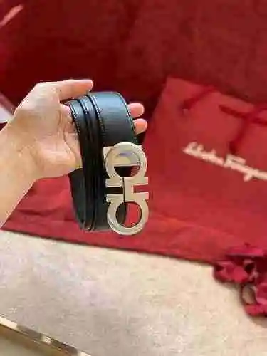 Cinturón de hombre personalizado premium