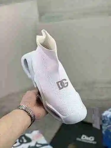 Dolce&Gabbana Código de estilo de pareja: 0521B70 Talla: Mujer 35-40, Hombre 38-45 (Hombre 46 pe