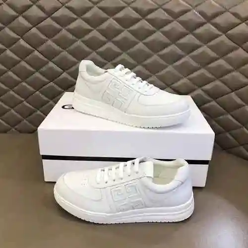 Zapato de hombre Givenchy Código: 0414C20 Talla: 38-44 (45 hechos a medida)