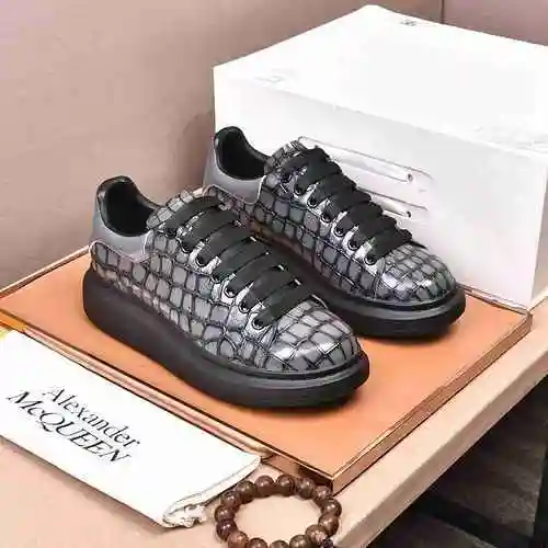 1190280 Zapatillas de la última pareja de McQueen 35-44