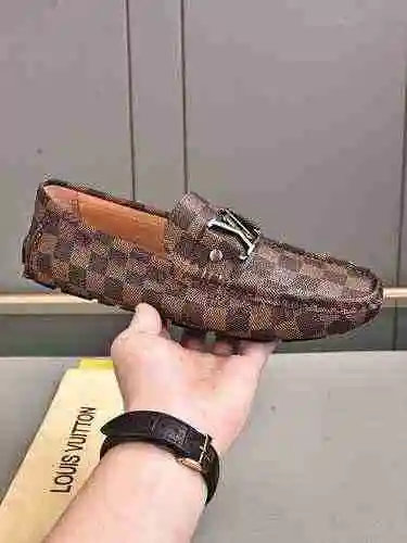 Zapato LV Hombre Código: 0623B10 Talla: 38-44 (personalizado para 45, 46)