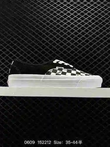 6 VANS VAULT OG Authentic LX Zapatos bajos de lona a juego con tablero de ajedrez en blanco y negro 