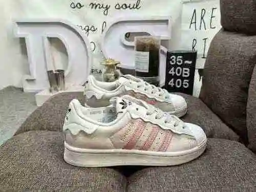 405D Auténtico estilo de diosa de primavera 2022ss, Adidas Clover Originals Superstar" Steamed 