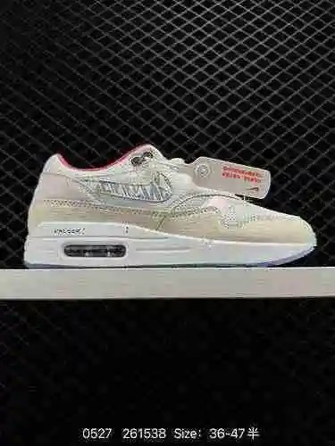 El cojín de aire retro de primera generación de Nike Air Max OG es versátil para deportes casuales y