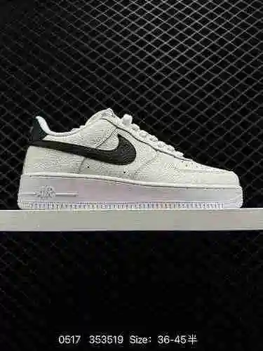 95 Auténtica zapatilla casual Nike Air Force Low Air Force One de caña baja. El rendimiento de amort