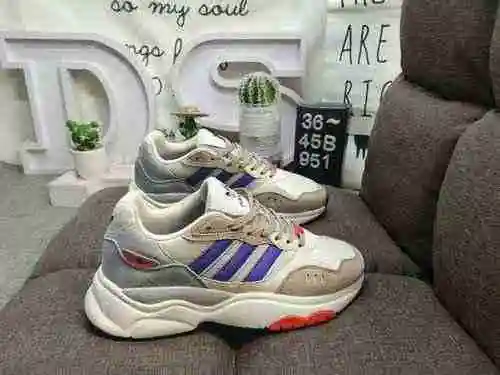 ¡Nivel de empresa 951D! Las nuevas zapatillas deportivas clásicas RETROPY F90 con suela gruesa de tr