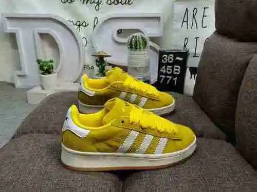 771D Auténtico Adidas Oficial Mismo VECINDARIO x INVINCIBLE x Adidas Campus Tripartite Co marca Mate