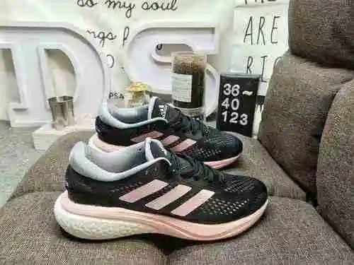 123DAdidas ADISTAR Breeze Collection Zapato deportivo para correr de malla transpirable Md con suela