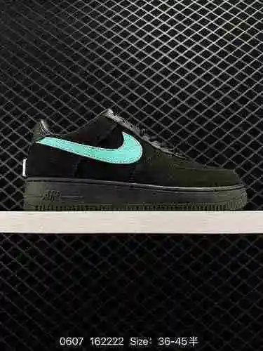 Zapatilla casual Nike Air Force Low Air Force One AF de caña baja. El rendimiento de amortiguación s