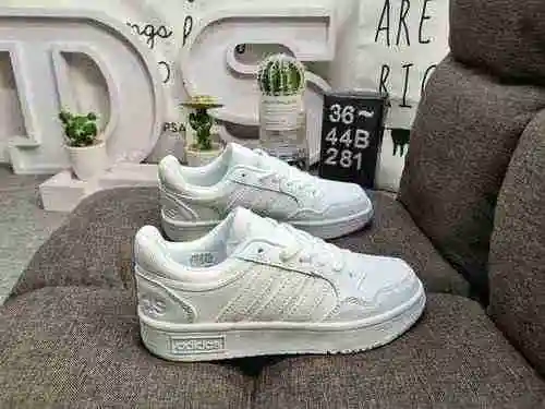 281D True Standard Half Size NEO Zapatos blancos pequeños, Clover Grass, Deng Chaolin Sujie, Zheng K
