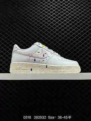 6 Nike Air Force&# x27; 7 Tinta gris y blanca salpicada Air Force One zapatos casuales de caña b