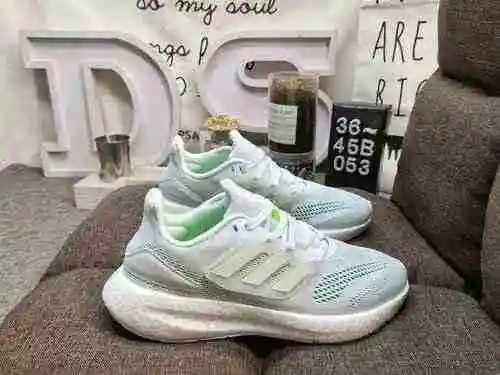 ¡El nivel de empresa 053D es realmente explosivo! Los zapatos Adidas/hombre están hechos de material