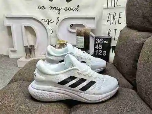 123DAdidas ADISTAR Breeze Collection Zapato deportivo para correr de malla transpirable Md con suela