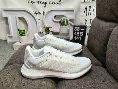¡Entresuela 141D ADIDAS Pureboost Series Ultra Soft Boost! Una serie de zapatillas para correr que r