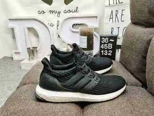 El 132DAdidas Ultra Boost Triple Black UB4.0 es la verdadera y auténtica versión correcta de Tiger P