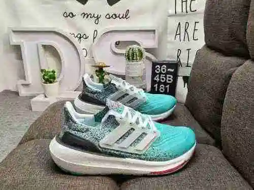 ¡La serie 181D verdaderamente explosiva Adidas Ultra Boost 2022 con palomitas de maíz UB de tamaño m