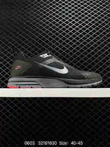 Las zapatillas de entrenamiento y carrera de aire transpirable de malla Nike Air Zoom Winflo 23 Luna